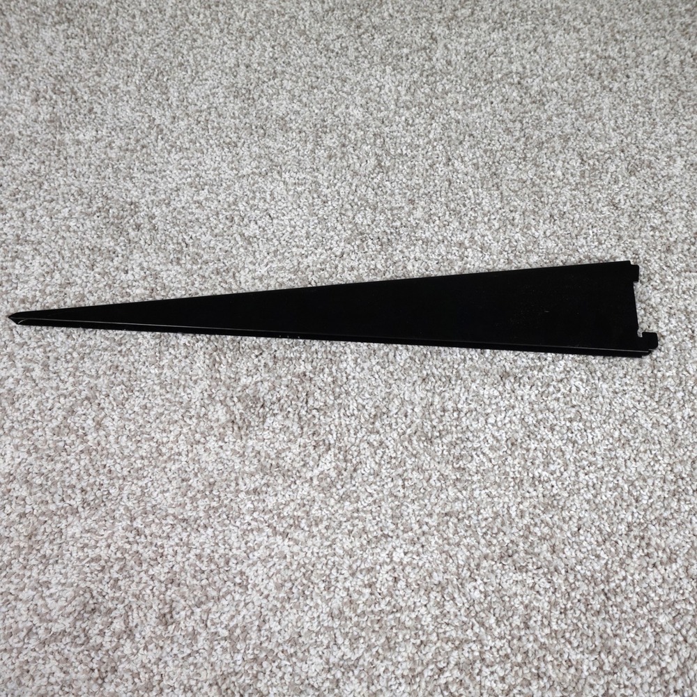 19 Inch Black Metal Tapered Shelf Bracket Retail Display Gondola Support